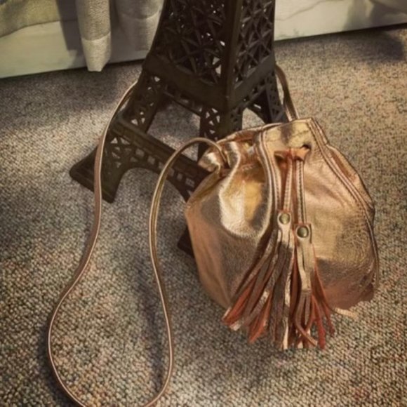 Rose Gold Drawstring Bag - Picture 2 of 3